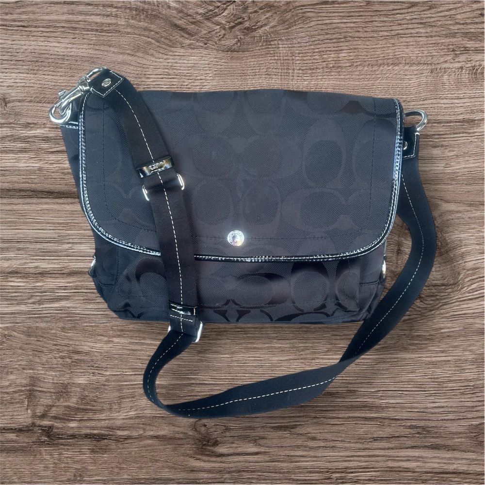Coach  Crossbody Bag Excellent Used Condition